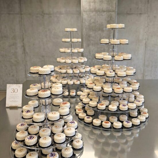 Kūku statīvu un paliktņu noma